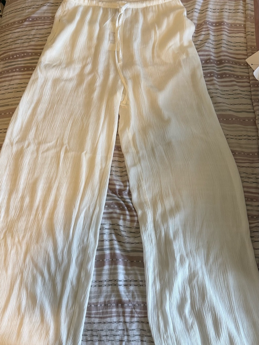 Streetwear Society Textured White Blouse